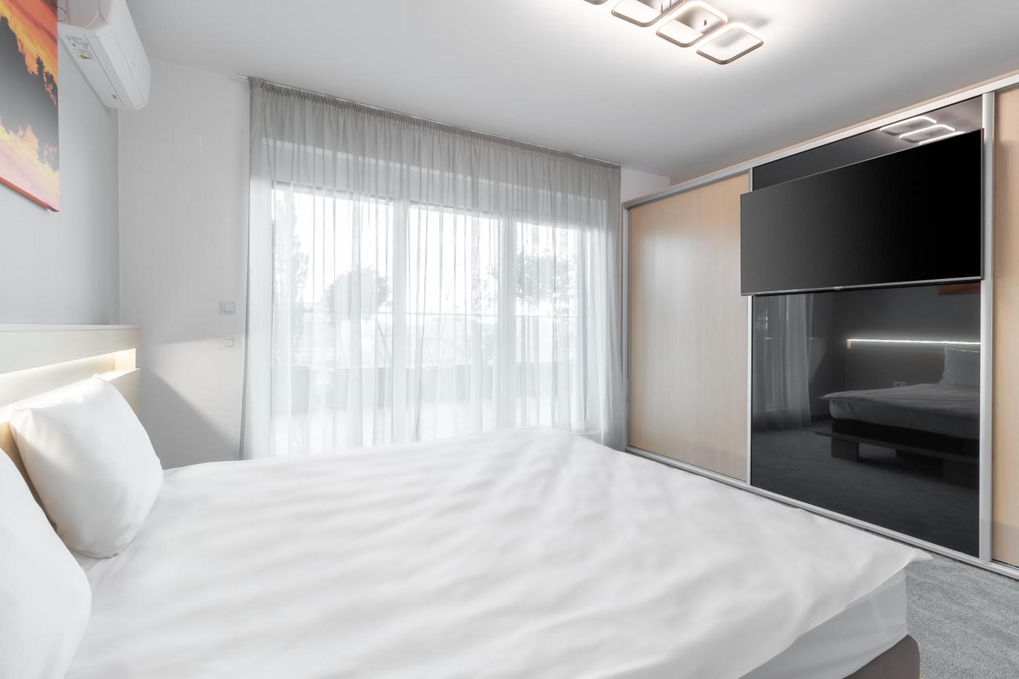 Apartament Grand Hill Flats Oradea Zewnętrze zdjęcie
